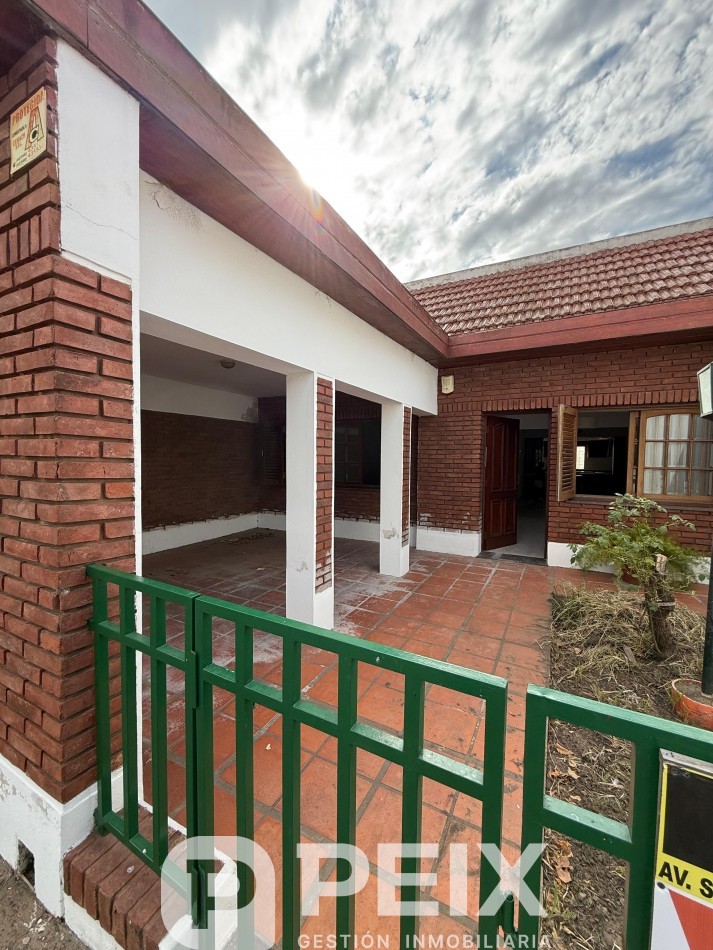 HERMOSA CASA CON COMODOS AMBIENTES
