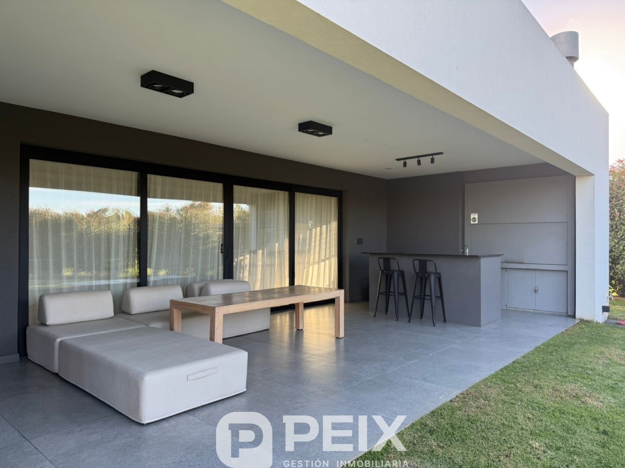 ELEGANCIA Y DISEÑO EN BARRIO PRIVADO