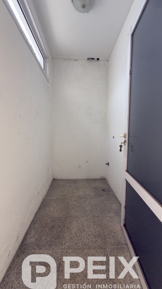 PROPIEDAD MIXTA CON ESPACIO PROFESIONAL Y VIVIENDA