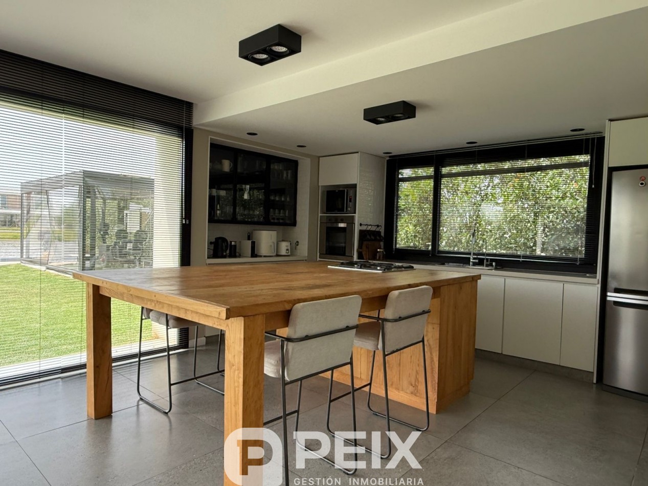 ELEGANCIA Y DISEÑO EN BARRIO PRIVADO
