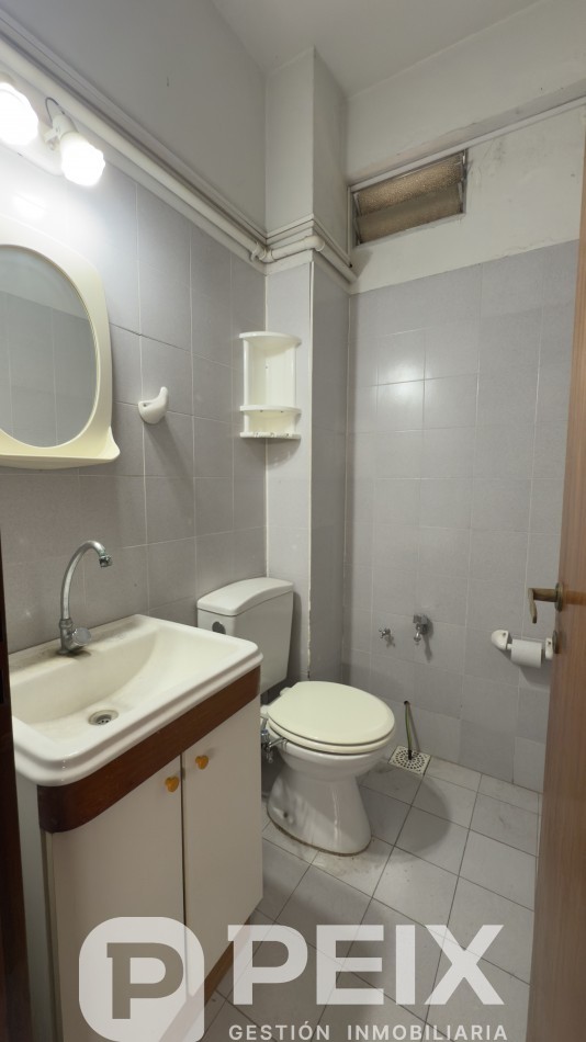 PROPIEDAD MIXTA CON ESPACIO PROFESIONAL Y VIVIENDA