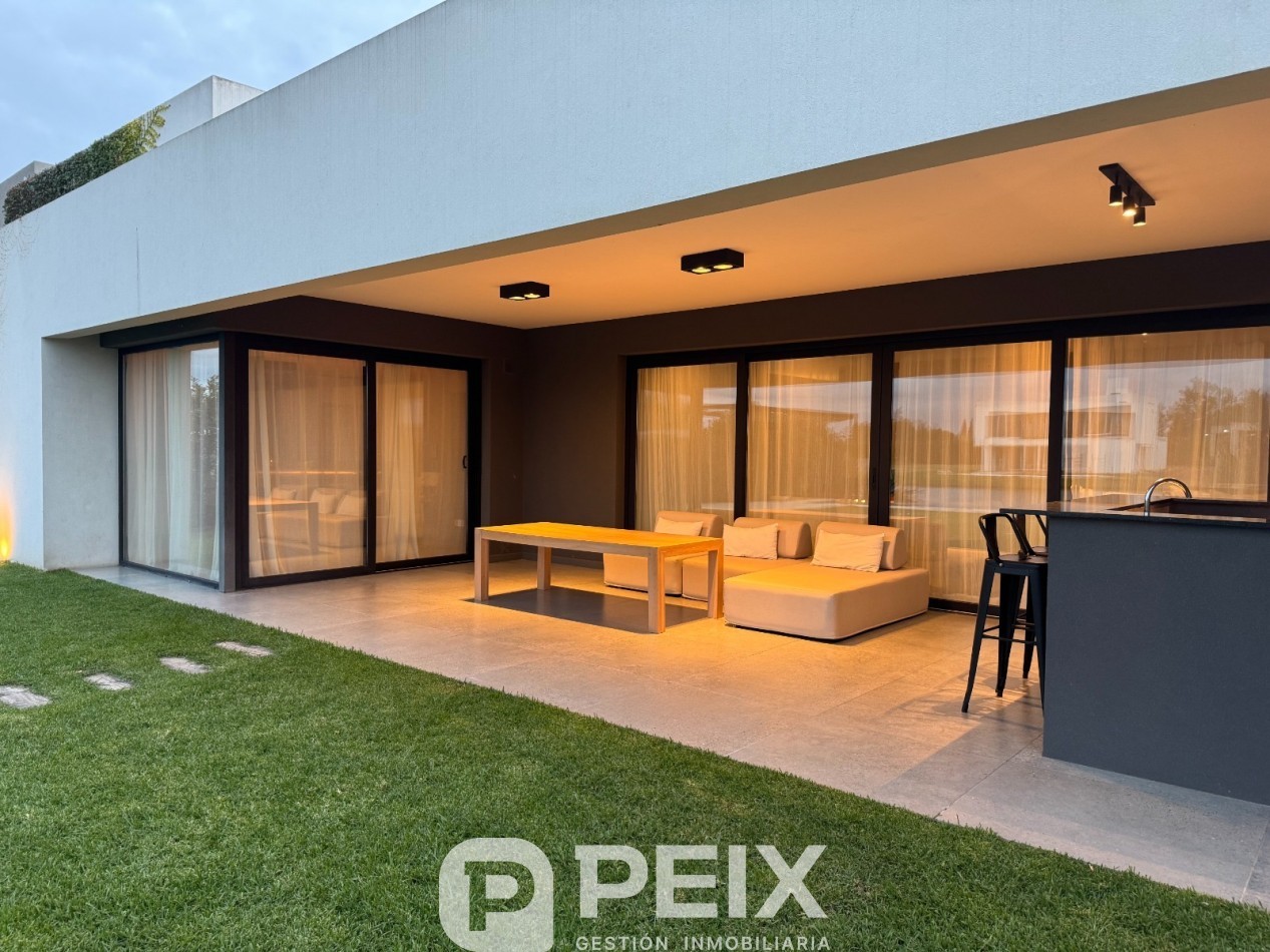 ELEGANCIA Y DISEÑO EN BARRIO PRIVADO