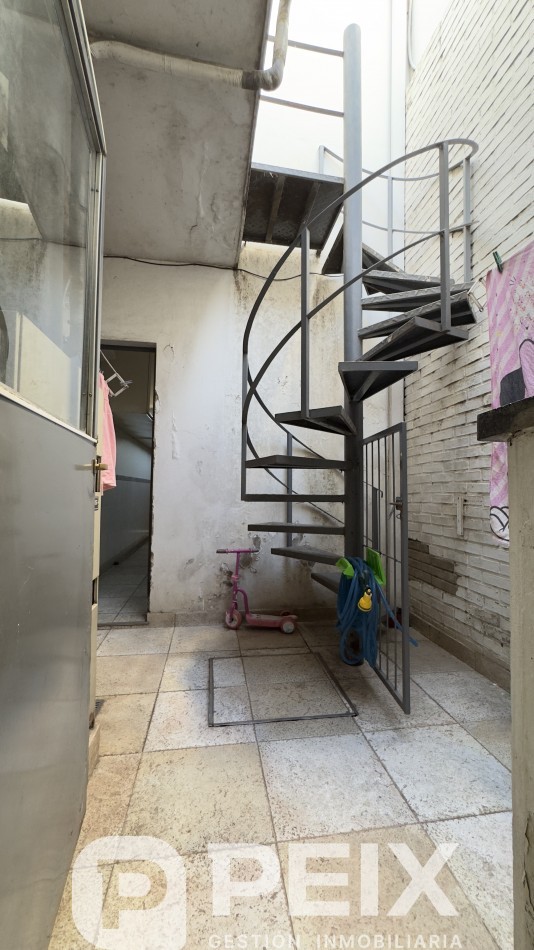HERMOSA ESQUINA CON DISEÑO Y ARQUITECTURA DE CALIDAD 