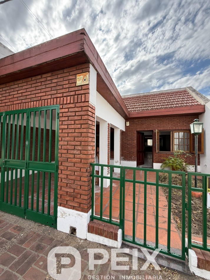HERMOSA CASA CON COMODOS AMBIENTES