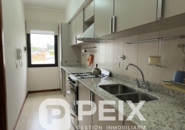 PROPIEDAD MIXTA CON ESPACIO PROFESIONAL Y VIVIENDA
